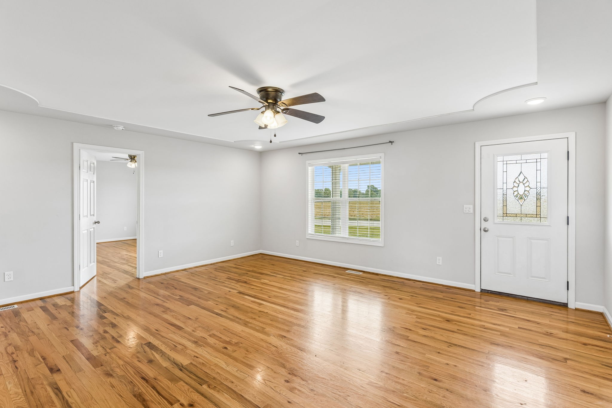 204 Brace Road Summertown, TN 38483 - Photo 4 of 34