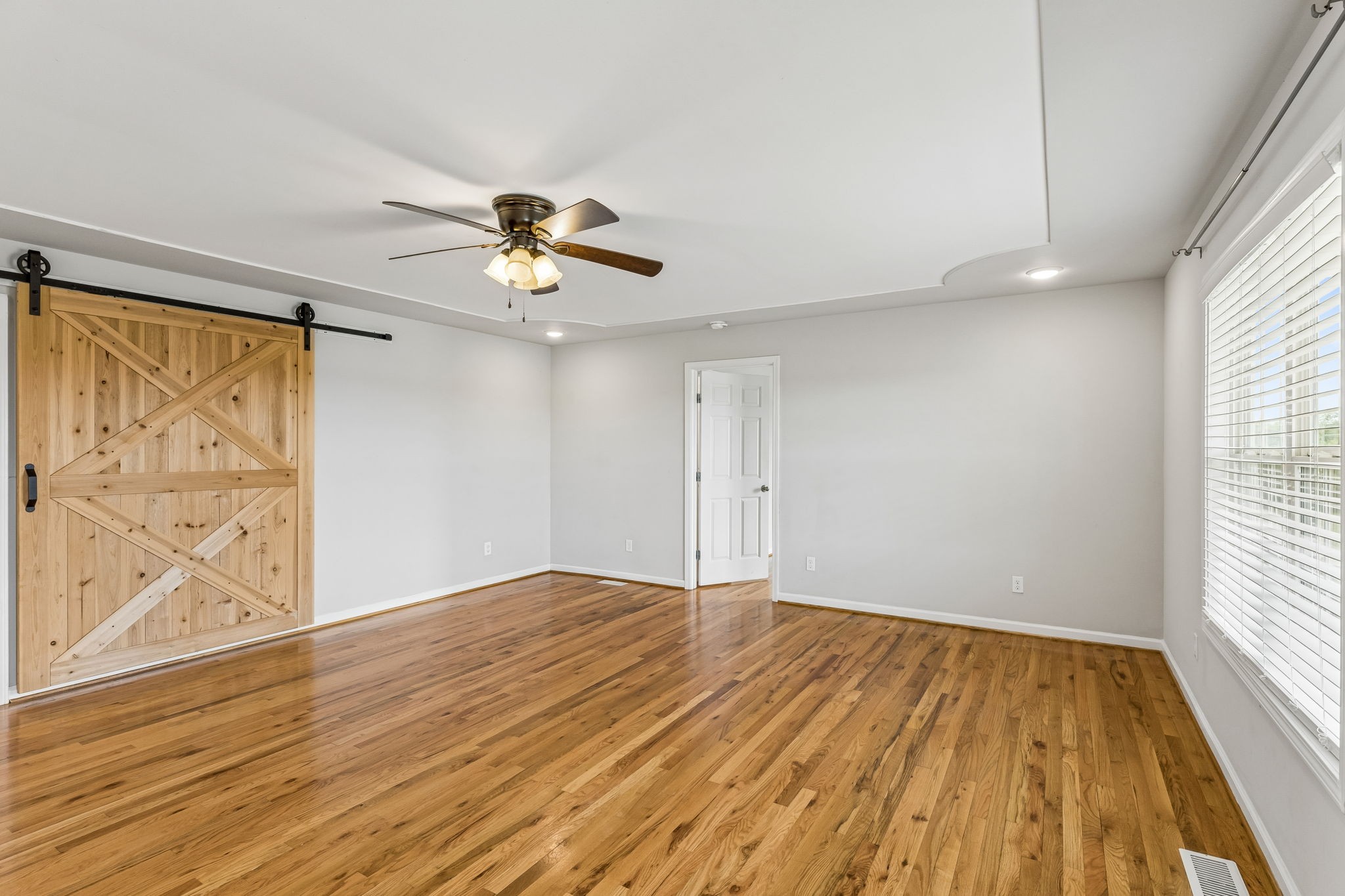 204 Brace Road Summertown, TN 38483 - Photo 5 of 34