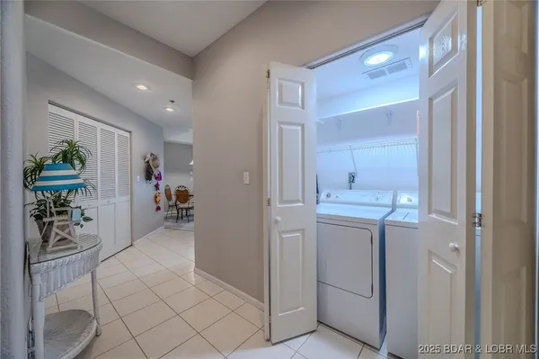 $329,900 | 214 Emerald Bay Drive, Unit 3A, Lake Ozark, MO 65049