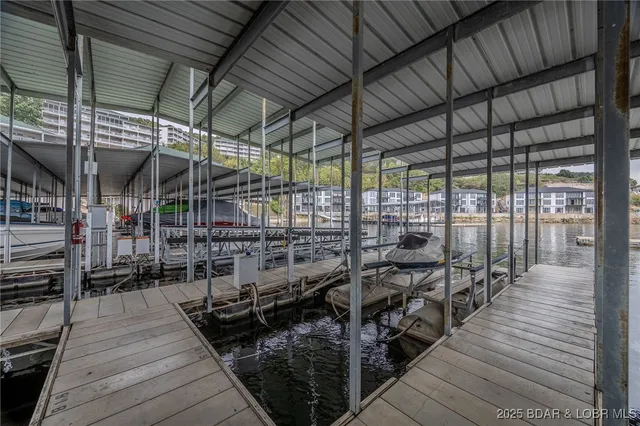 $359,900 | 214 Emerald Bay Drive, Unit 3A, Lake Ozark, MO 65049