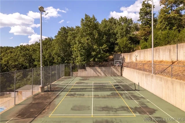 $359,900 | 214 Emerald Bay Drive, Unit 3A, Lake Ozark, MO 65049