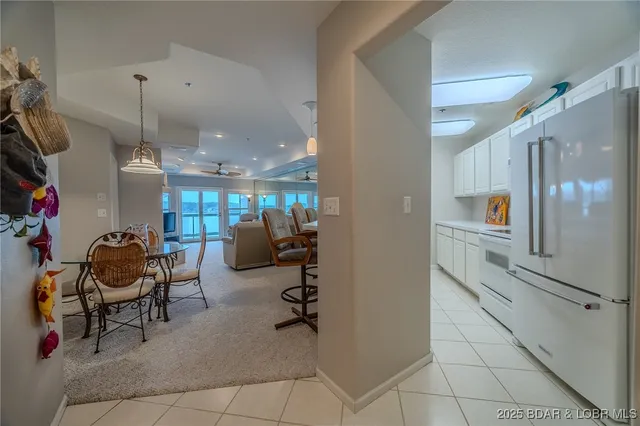 $359,900 | 214 Emerald Bay Drive, Unit 3A, Lake Ozark, MO 65049