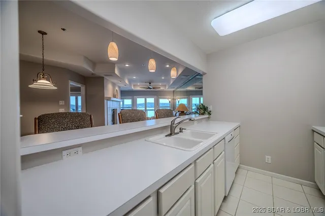 $359,900 | 214 Emerald Bay Drive, Unit 3A, Lake Ozark, MO 65049