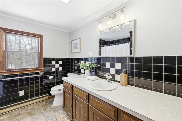 $449,900 | 547 Tyler Road, Webster, NH 03303