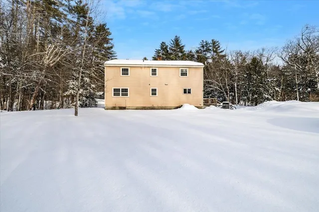 $449,900 | 547 Tyler Road, Webster, NH 03303