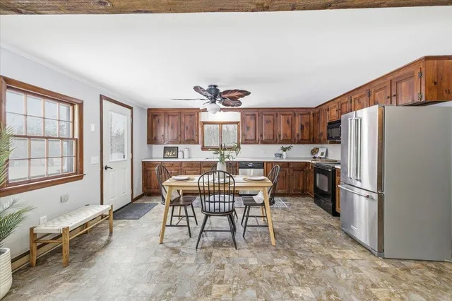 $449,900 | 547 Tyler Road, Webster, NH 03303