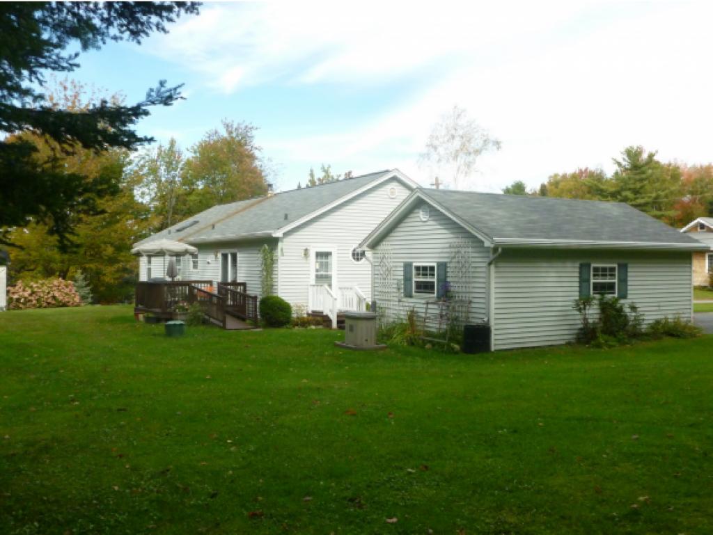 76 Cottage Street Bethlehem, NH 03574 - Photo 3 of 36 Gallery Image 3