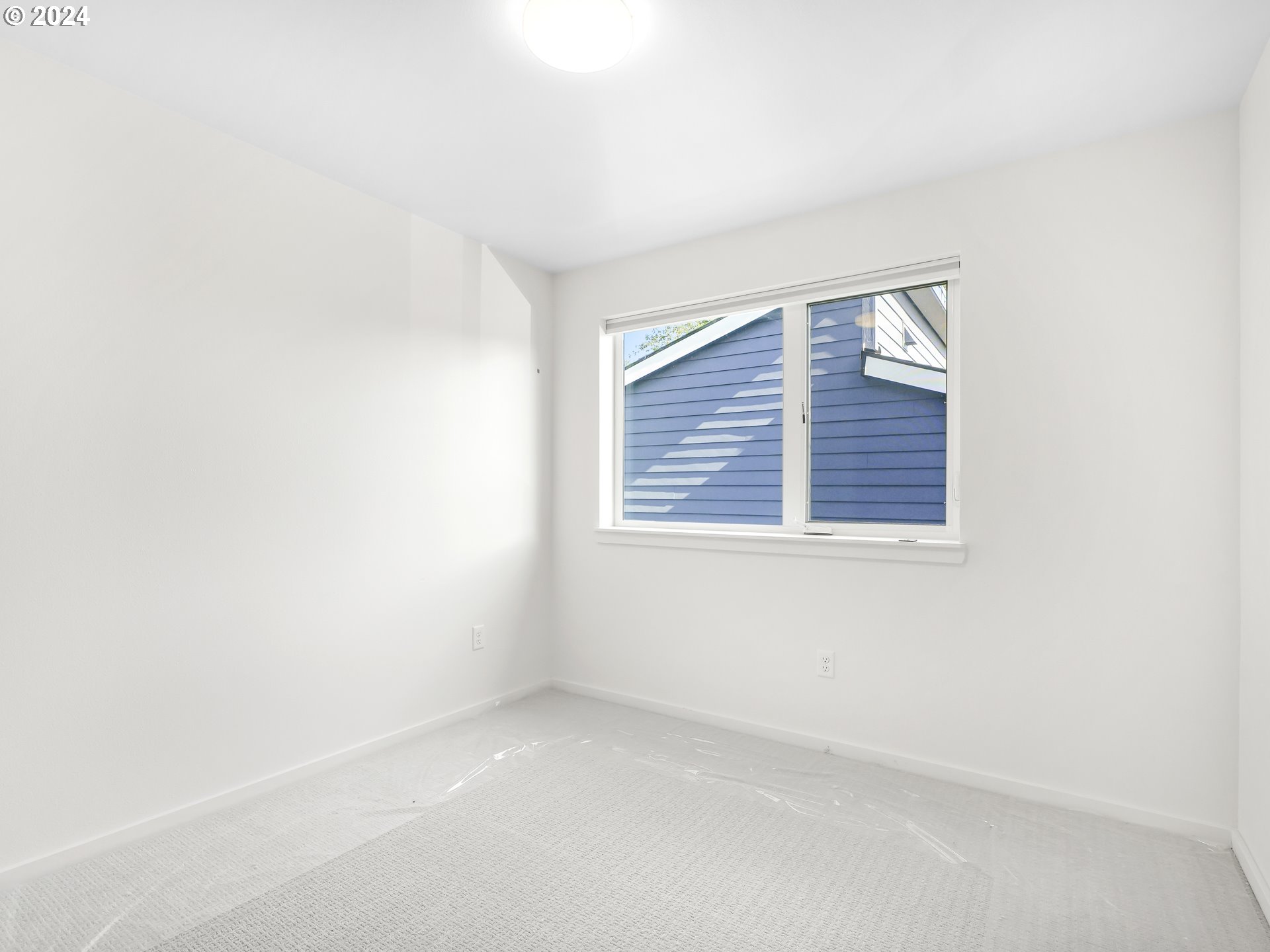 13409 Southeast Foster Road, Unit 8 Portland, OR 97236 - Photo 20 of 22 Gallery Image 20