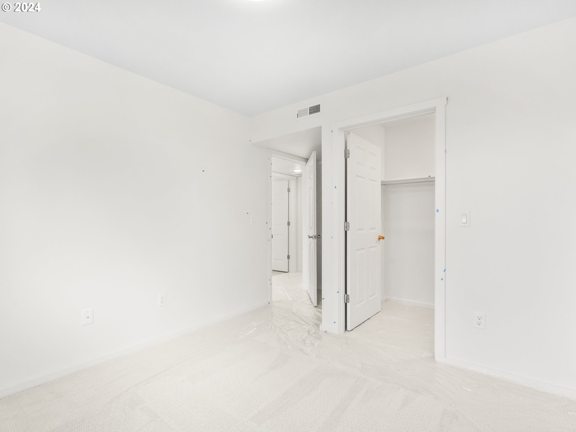 13409 Southeast Foster Road, Unit 8 Portland, OR 97236 - Photo 21 of 22 Gallery Image 21