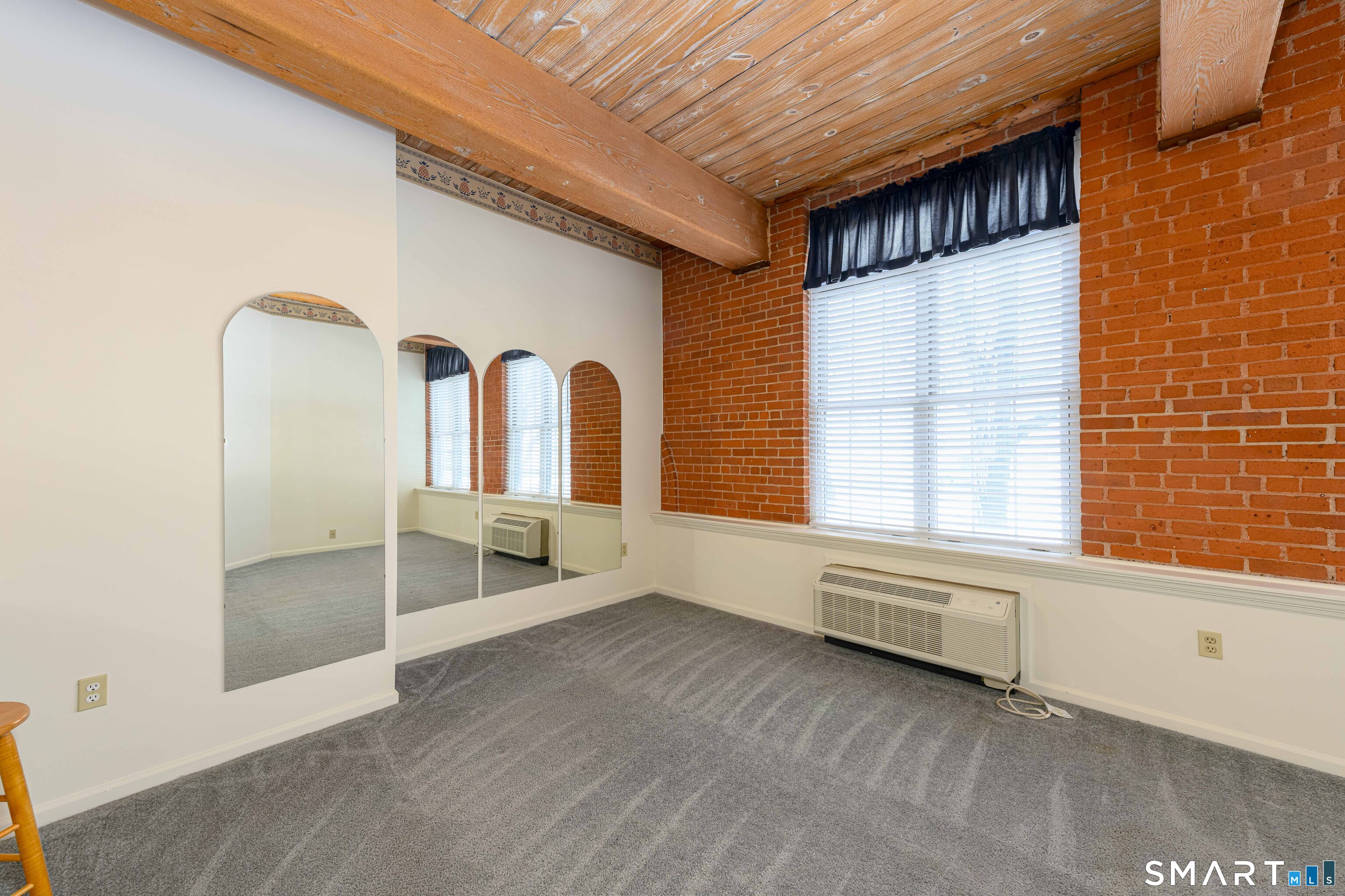 319 New Britain Road, Unit 215 Berlin, CT 06037 - Photo 14 of 31