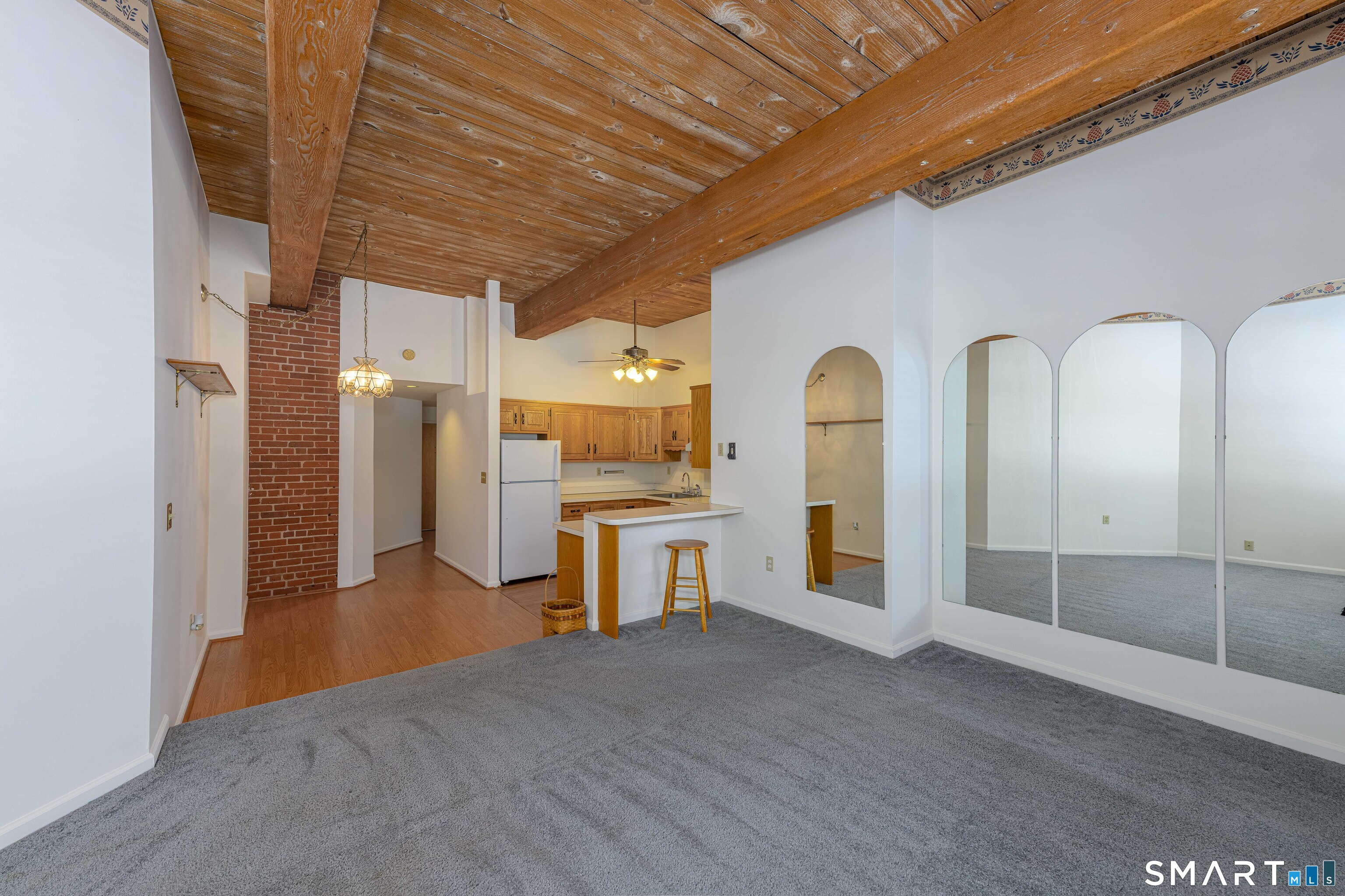 319 New Britain Road, Unit 215 Berlin, CT 06037 - Photo 16 of 31