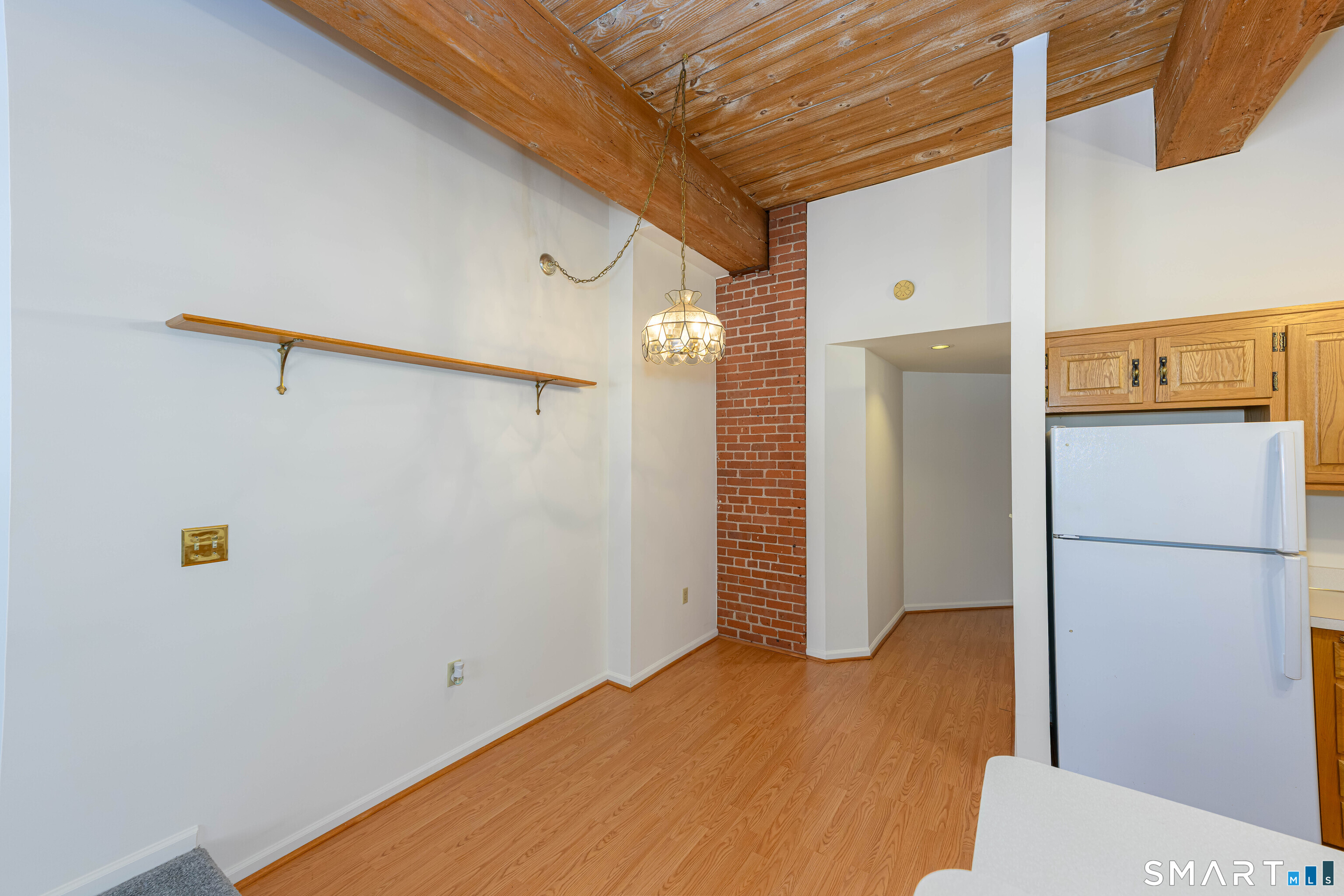 319 New Britain Road, Unit 215 Berlin, CT 06037 - Photo 17 of 31