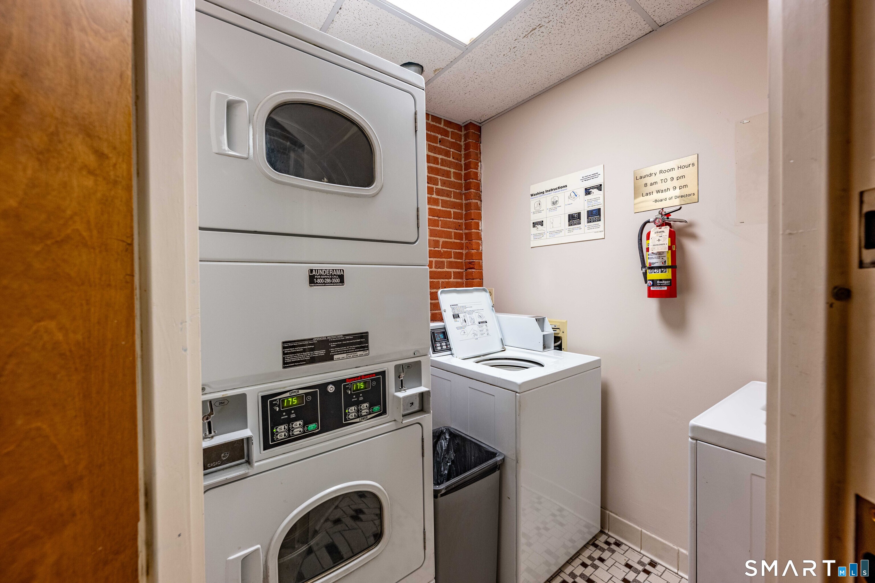 319 New Britain Road, Unit 215 Berlin, CT 06037 - Photo 28 of 31