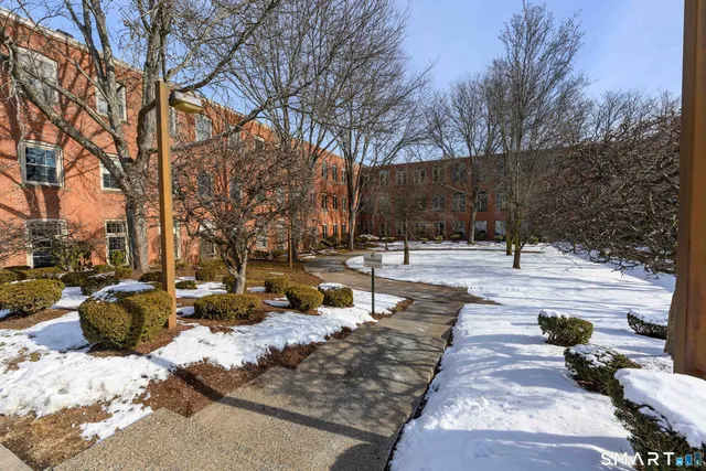 $1,450 | 319 New Britain Road, Unit 215, Berlin, CT 06037