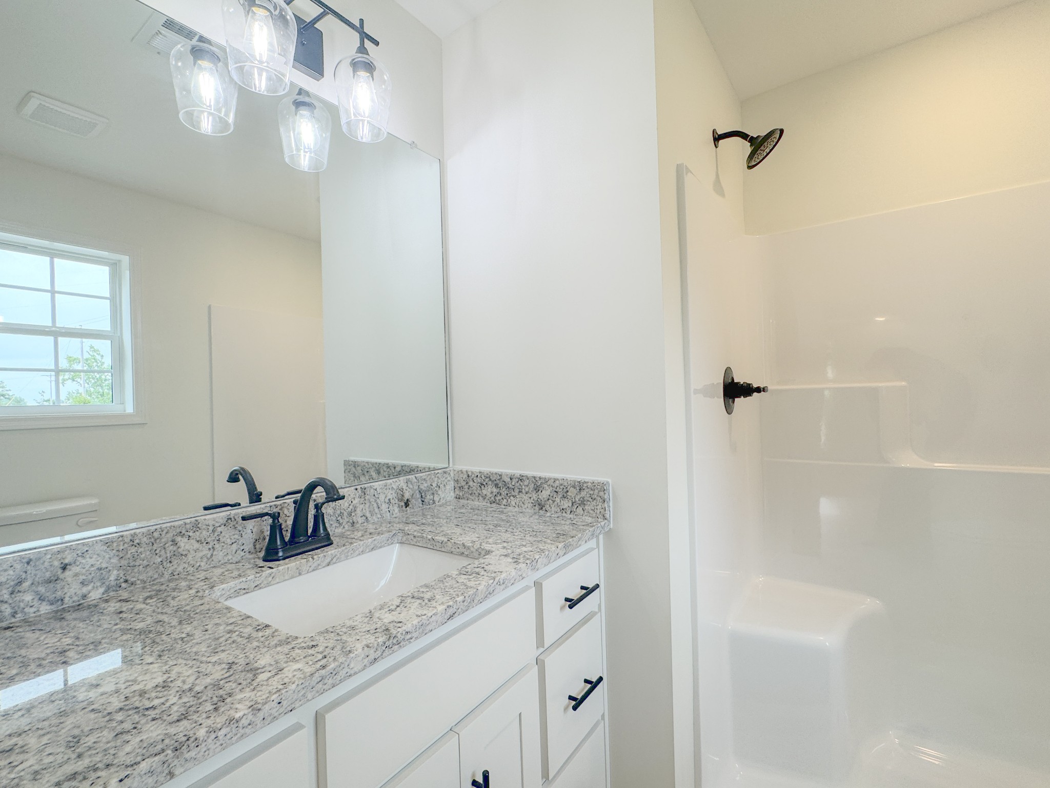 4701 Scottsville Road Lafayette, TN 37083 - Photo 19 of 42