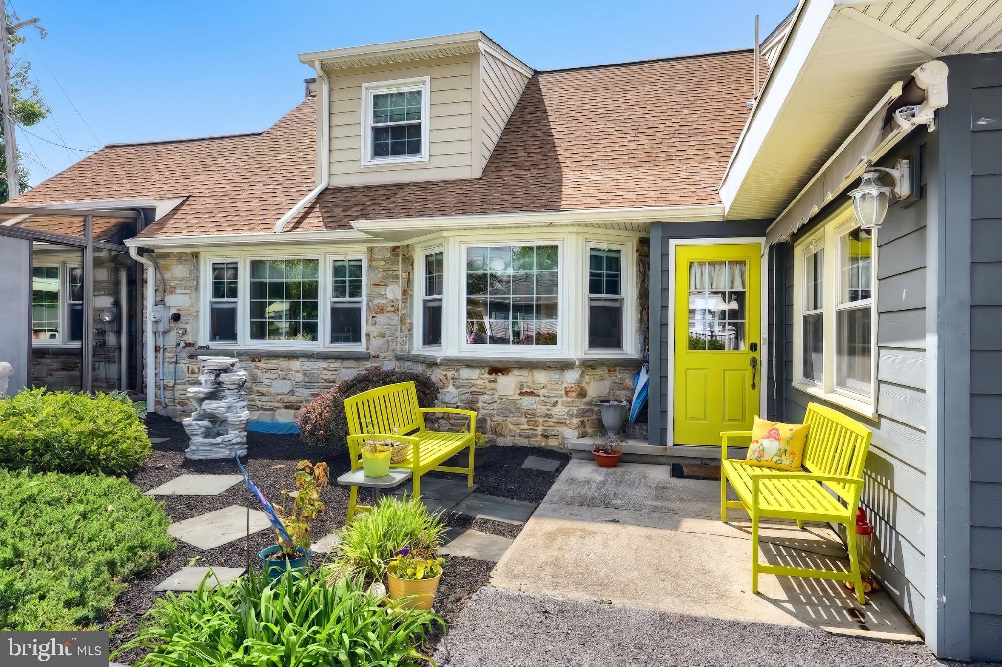1001 Broadway Hanover, PA 17331 - Photo 10 of 50 Charming home with vibrant yellow accents.