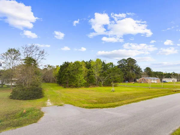 $165,000 | 843 Zion Road, Cross, SC 29436