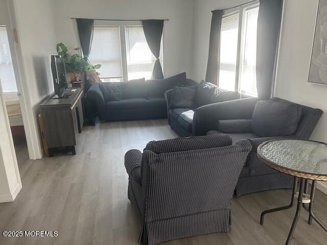 1047 Stratton Place Long Branch, NJ 07740 - Photo 3 of 22 a living room with furniture and a window