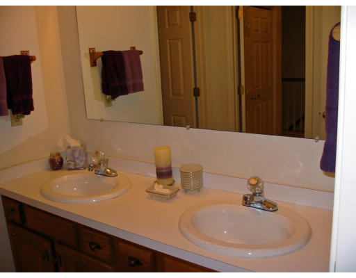 36 Stall Brook Road, Unit 36 Milford, MA 01757 - Photo 11 of 18 Gallery Image 11
