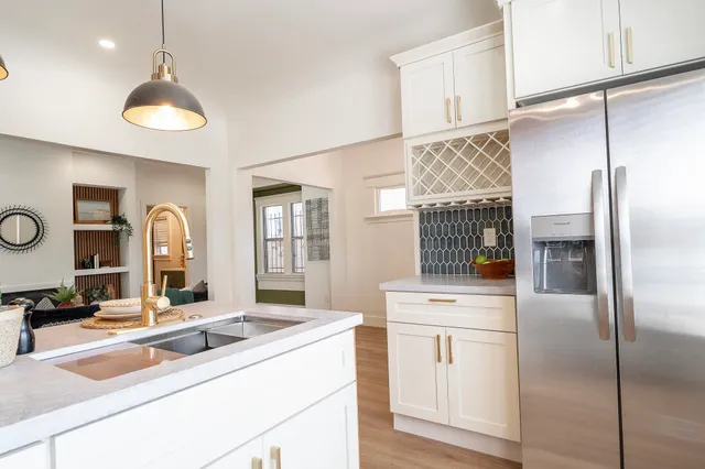 $650,000 | 3708 Lyon Avenue, Oakland, CA 94601