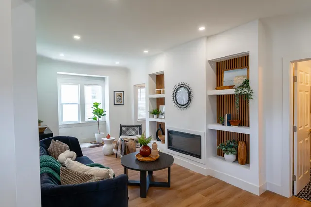 $650,000 | 3708 Lyon Avenue, Oakland, CA 94601