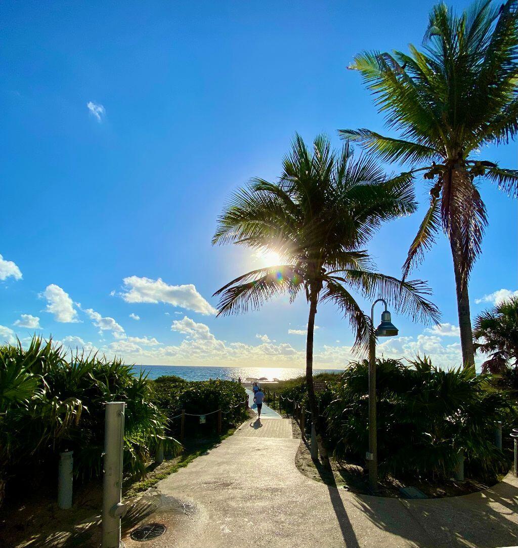 612 Renaissance Way Delray Beach, FL 33483 - Photo 35 of 38 612 Delray Beach Path