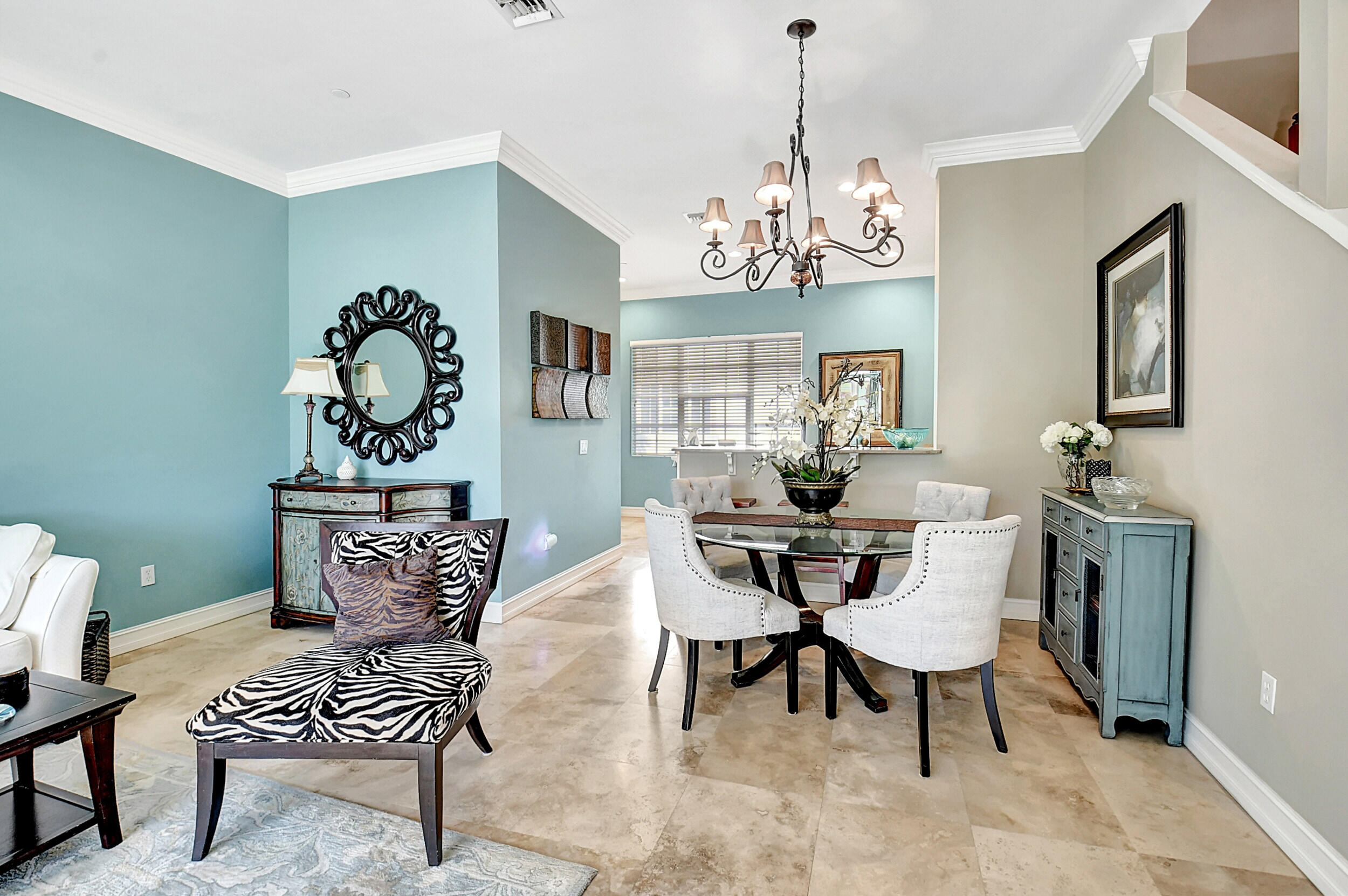 612 Renaissance Way Delray Beach, FL 33483 - Photo 4 of 38 612 Dining Area