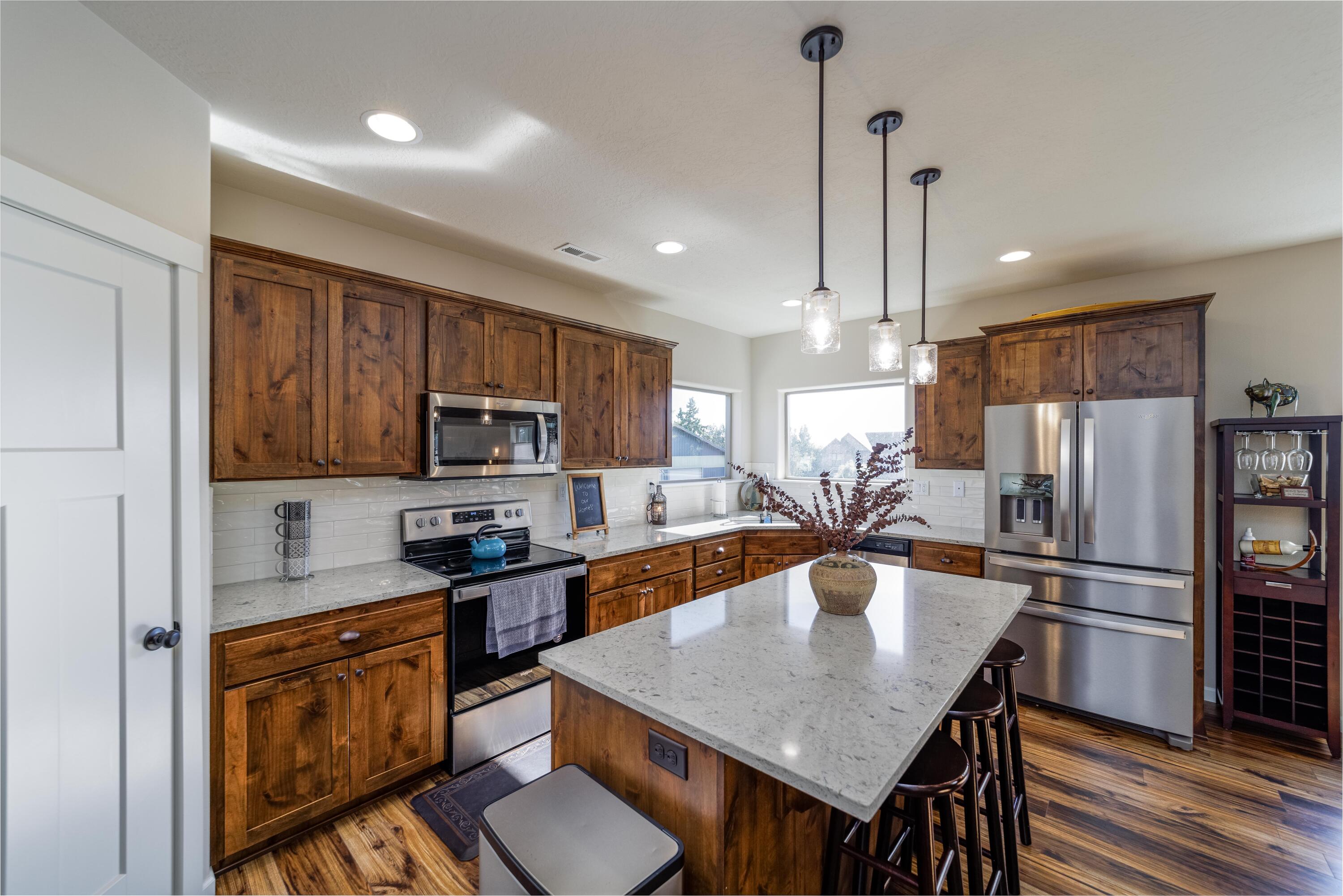 2756 Southwest 34th Street Redmond, OR 97756 - Photo 19 of 44 2756_SW_34th_St-19