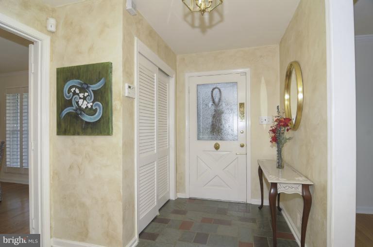 12612 Springloch Court Silver Spring, MD 20904 - Photo 1 of 25 Slate entry foyer