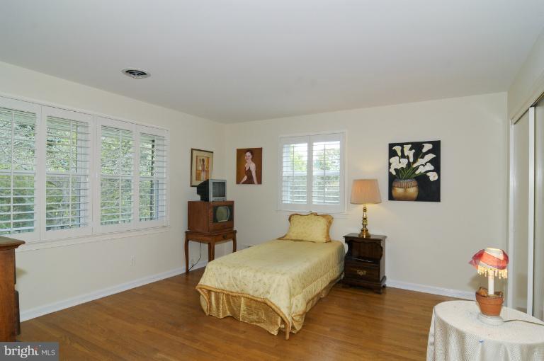 12612 Springloch Court Silver Spring, MD 20904 - Photo 5 of 25 Bedroom