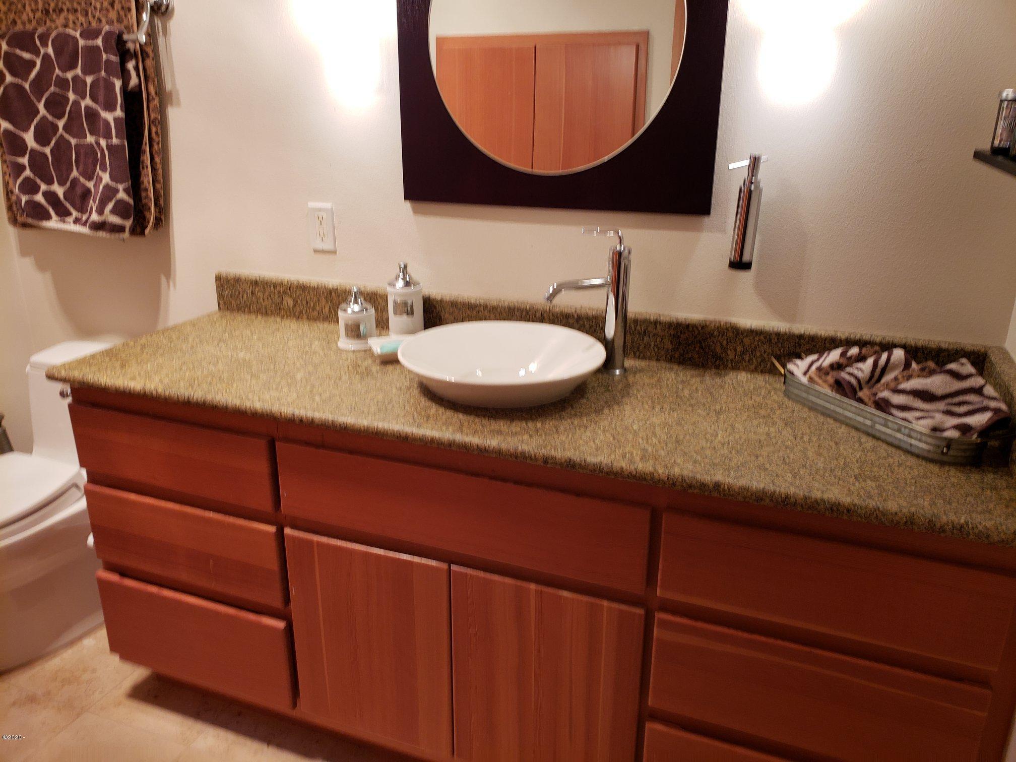 2306 Northwest Oceania Drive Waldport, OR 97394 - Photo 12 of 37 1St floor bath