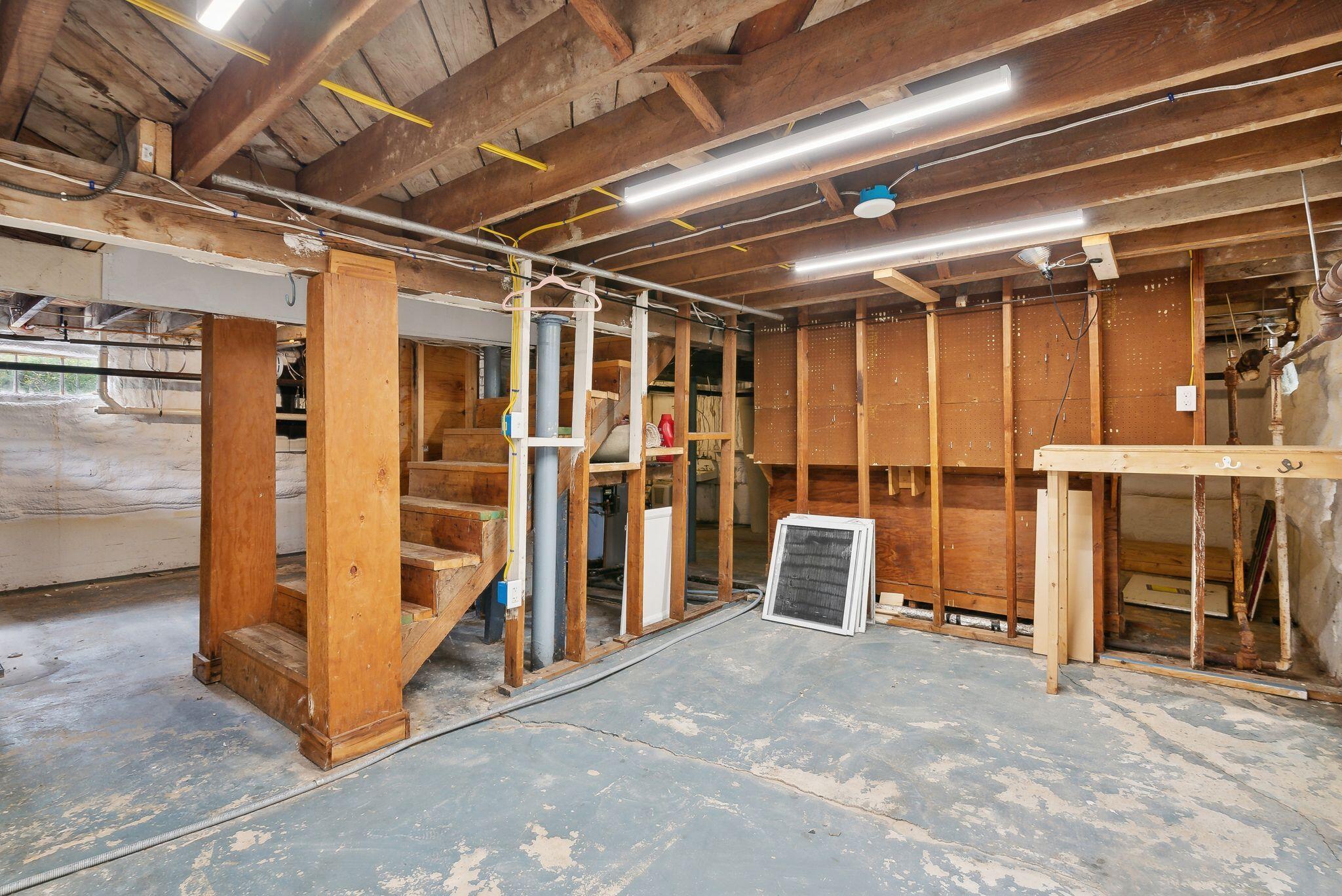 446 Ray Street Portland, ME 04103 - Photo 34 of 39 35_DSC02072