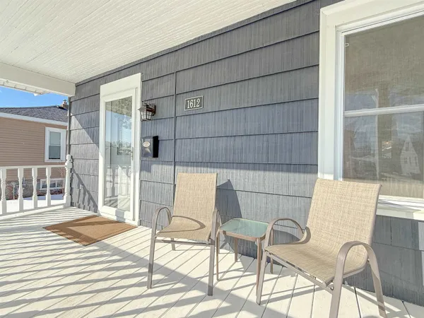 $264,900 | 1612 17th Avenue, Menominee, MI 49858