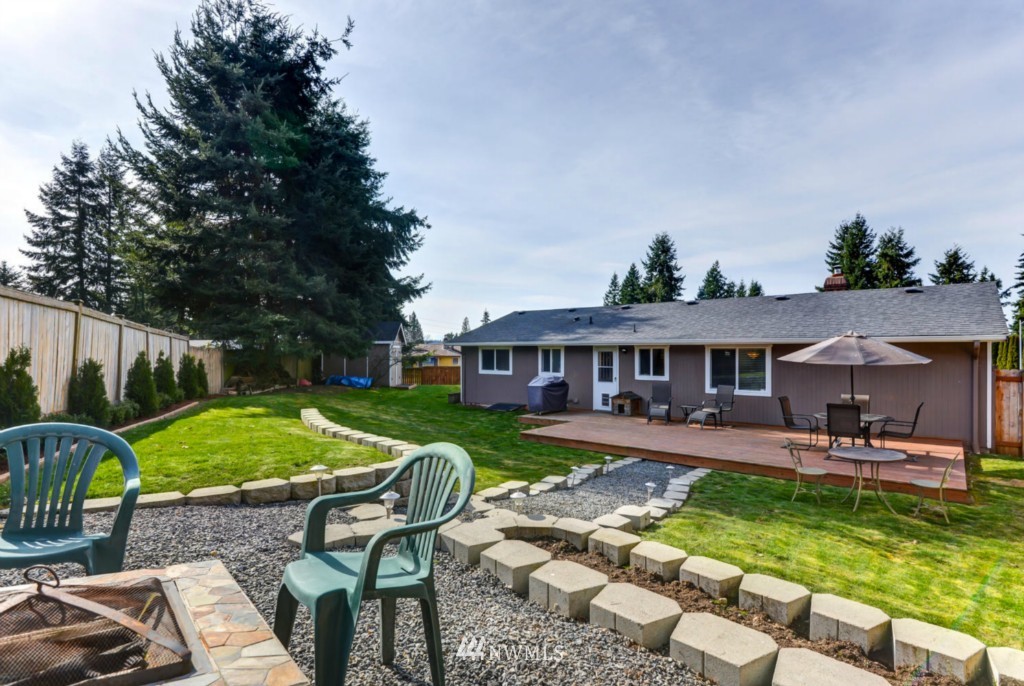 19515 29th Avenue Southeast Bothell, WA 98012 - Photo 1 of 25