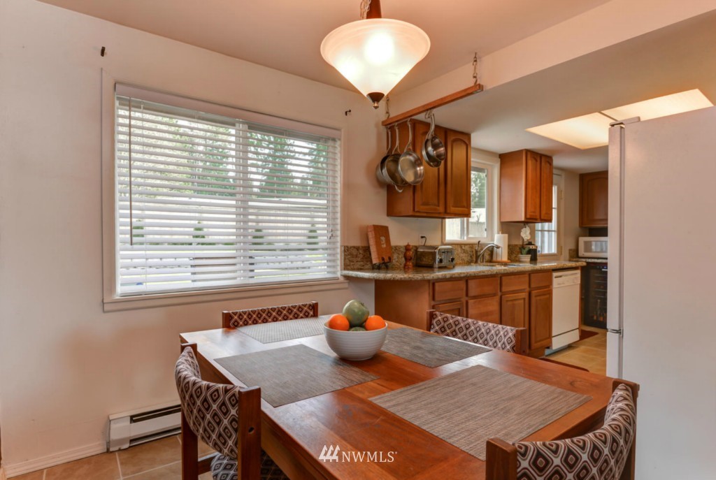 19515 29th Avenue Southeast Bothell, WA 98012 - Photo 9 of 25