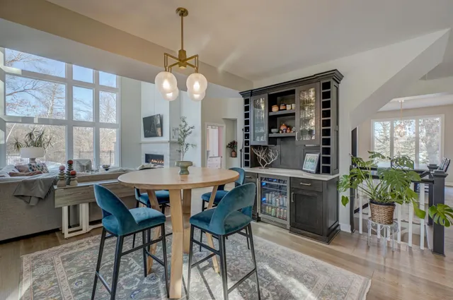 $1,350,000 | 12 Forest Trail, Mahtomedi, MN 55115