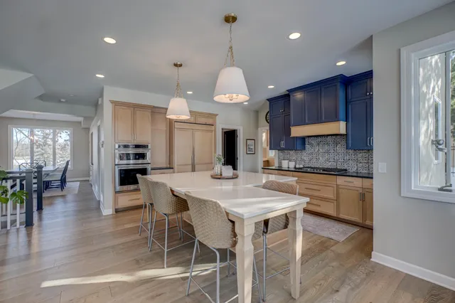 $1,350,000 | 12 Forest Trail, Mahtomedi, MN 55115