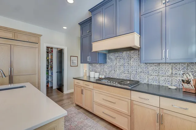 $1,350,000 | 12 Forest Trail, Mahtomedi, MN 55115