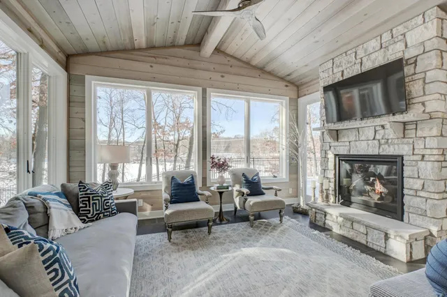$1,350,000 | 12 Forest Trail, Mahtomedi, MN 55115