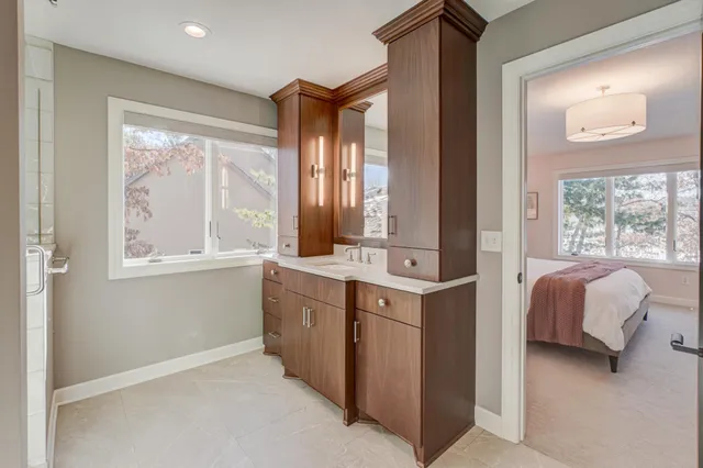 $1,350,000 | 12 Forest Trail, Mahtomedi, MN 55115