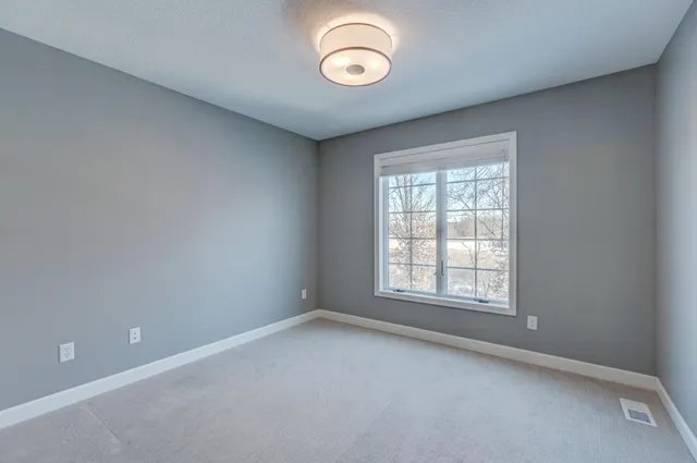 $1,350,000 | 12 Forest Trail, Mahtomedi, MN 55115