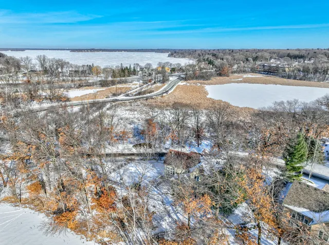 $1,350,000 | 12 Forest Trail, Mahtomedi, MN 55115