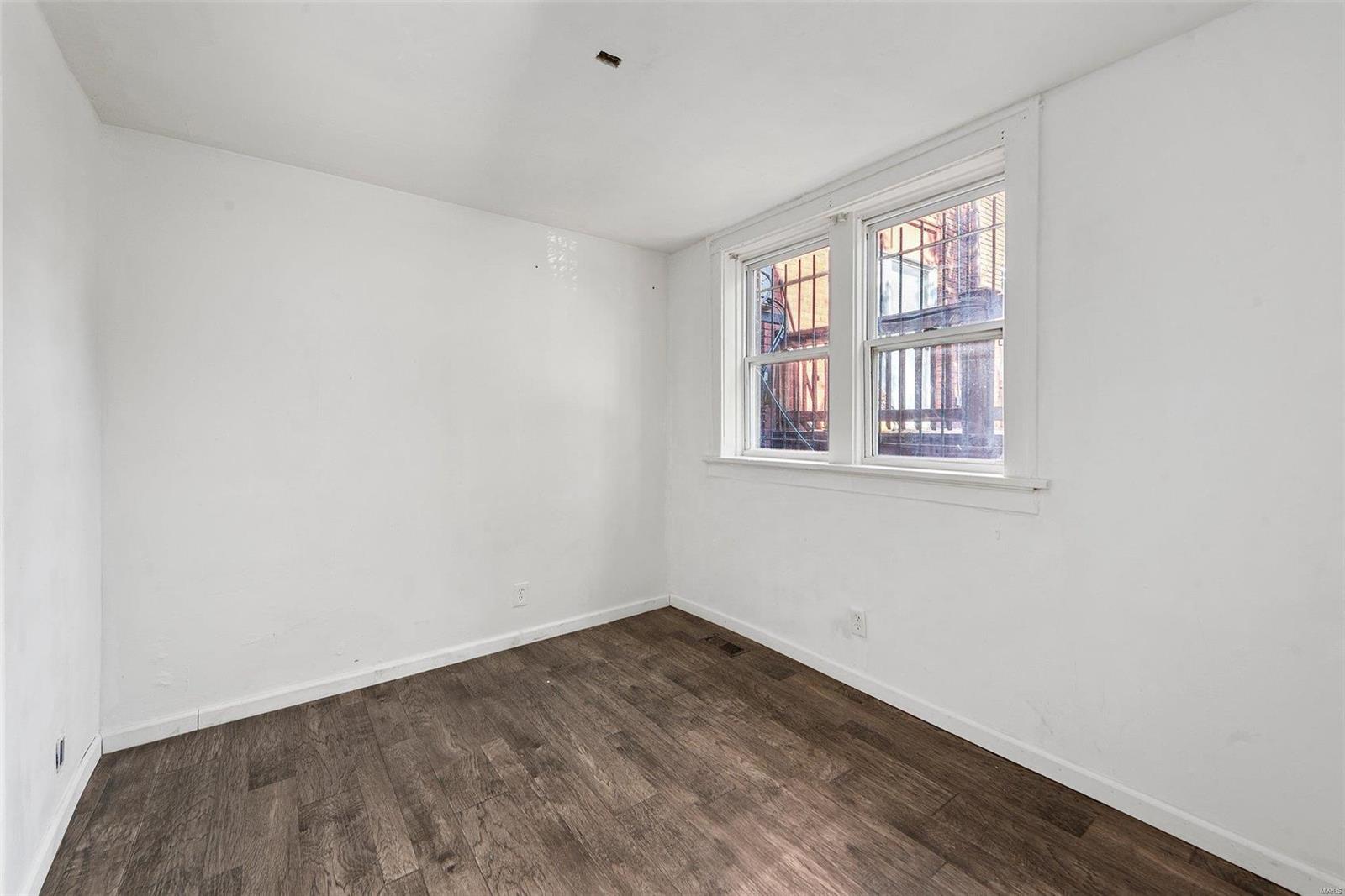4524 Morgan Ford Road St. Louis, MO 63116 - Photo 12 of 58 Gallery Image 12