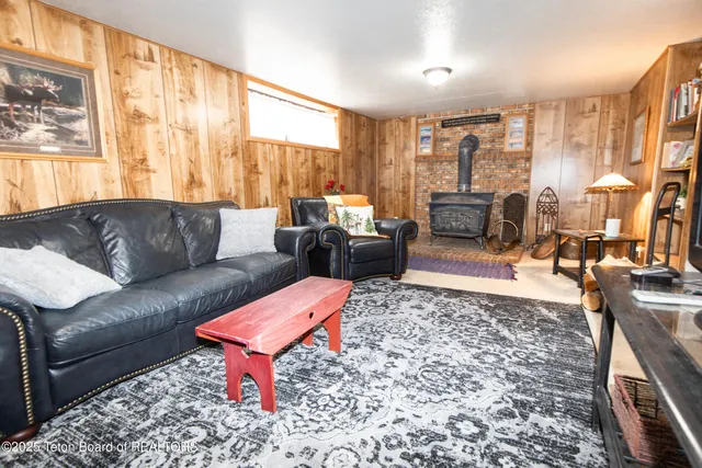 $755,000 | 541 Highway 236, Afton, WY 83110