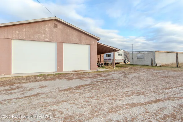 $795,000 | 541 Highway 236, Afton, WY 83110