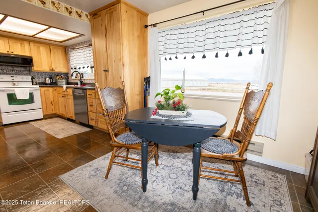 $755,000 | 541 Highway 236, Afton, WY 83110