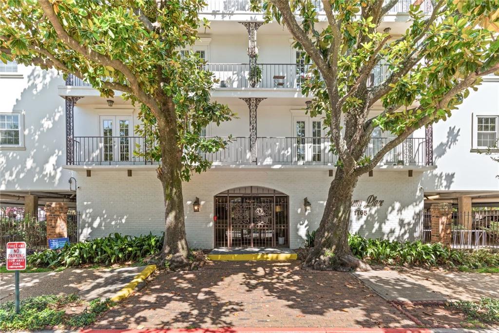 1765 Coliseum Street, Unit 303 New Orleans, LA 70130 - Photo 1 of 31
