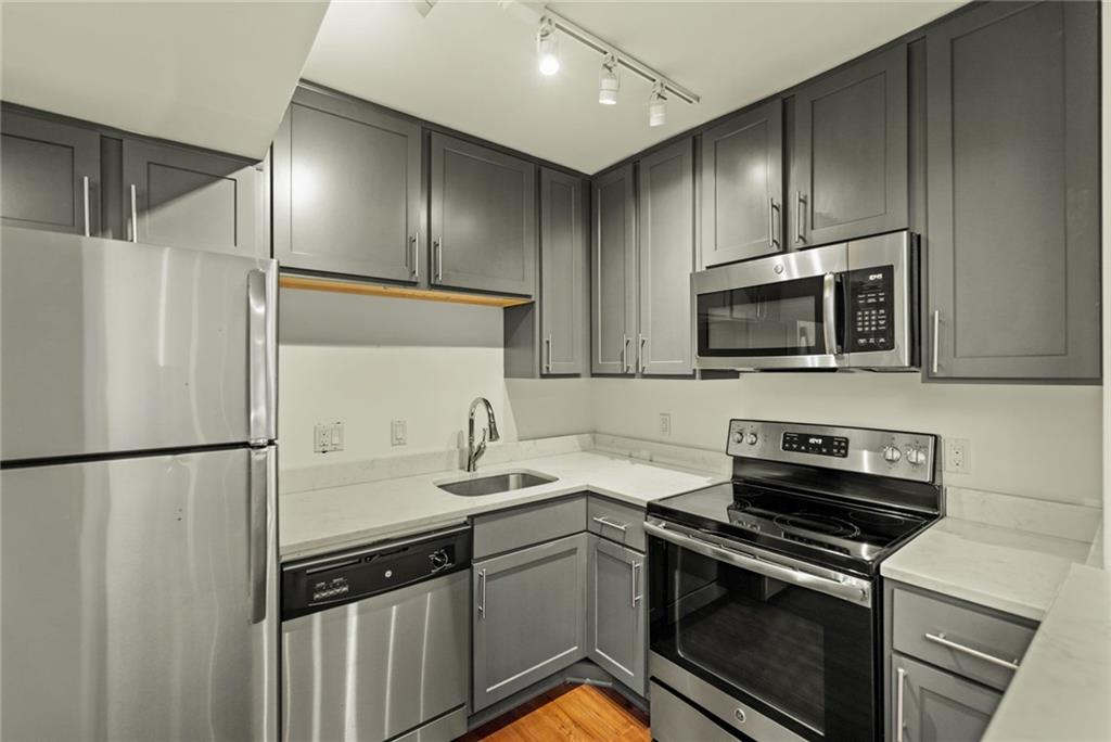 1765 Coliseum Street, Unit 303 New Orleans, LA 70130 - Photo 17 of 31