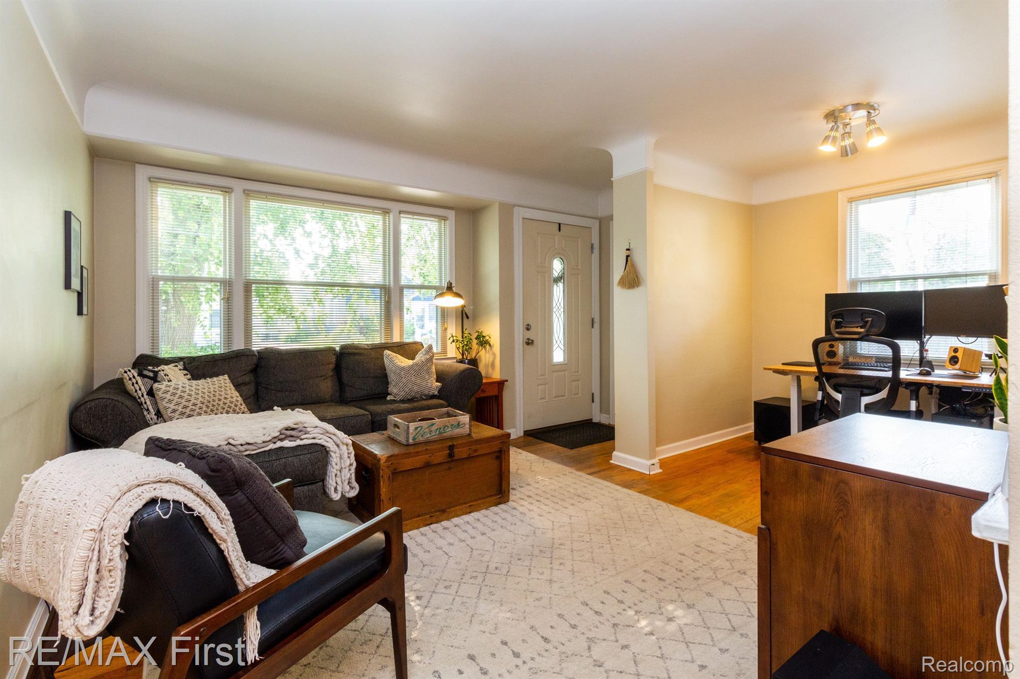 1971 Martin Road Ferndale, MI 48220 - Photo 6 of 30 Gallery Image 6