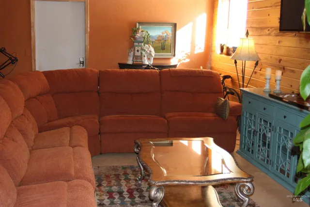 $399,000 | 3191 Highway 95, Council, ID 83612